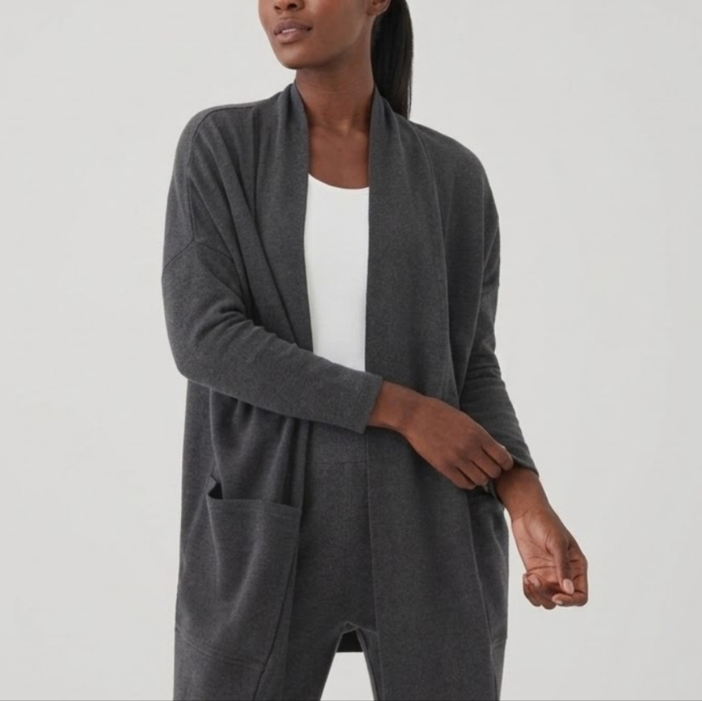 Pact Organic Cotton Airplane Cardigan in‎ Charcoal Gray Small/Medium